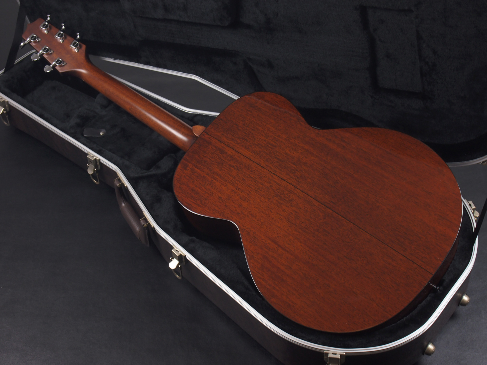 Takamine TSA-500 Natural 税込販売価格 ￥50,380- 中古 充分な音量と