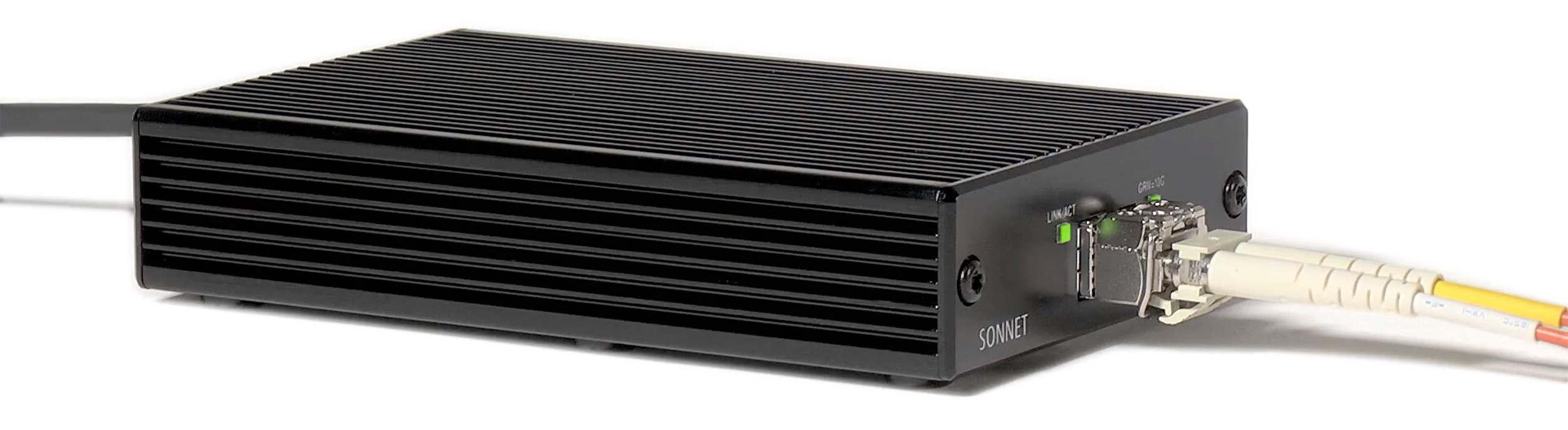 Solo10G SFP+ (10Gb Ethernet Thunderbolt Adapter) - SONNETTECH