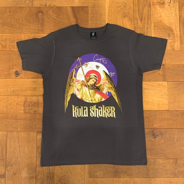 ㊗7年ぶり来日！#クーラ・シェイカー サイン入りTシャツプレゼント