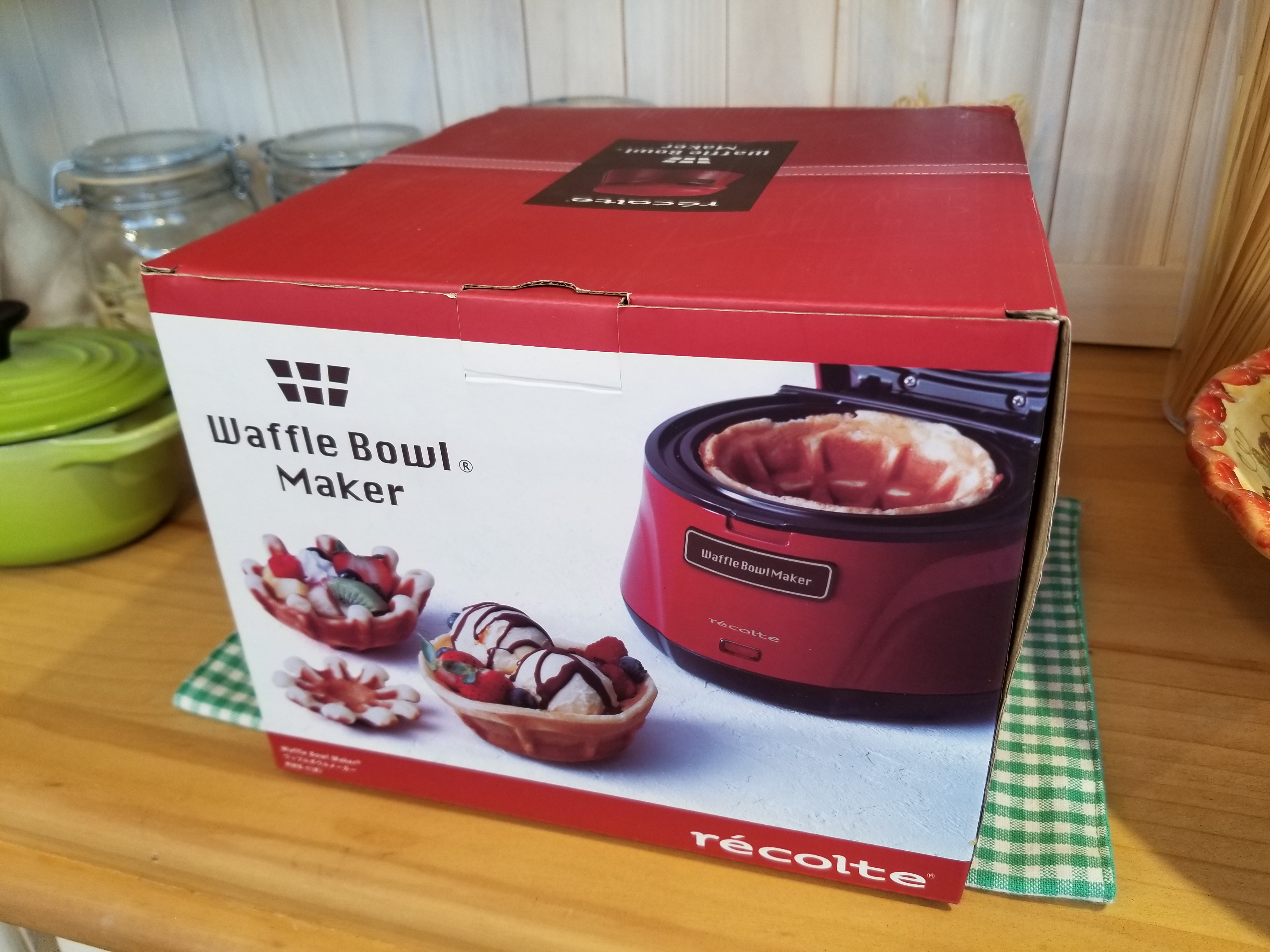 新品未使用品】 recolte / レコルト ワッフルボウルメーカー レッド