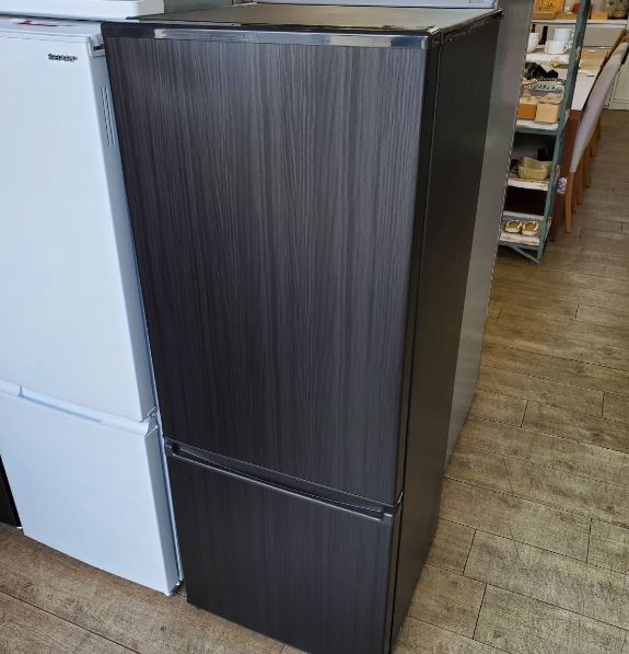 🤩高年式🤩AQUA アクア 2022年製 201L 2ドア冷蔵庫 e angle select