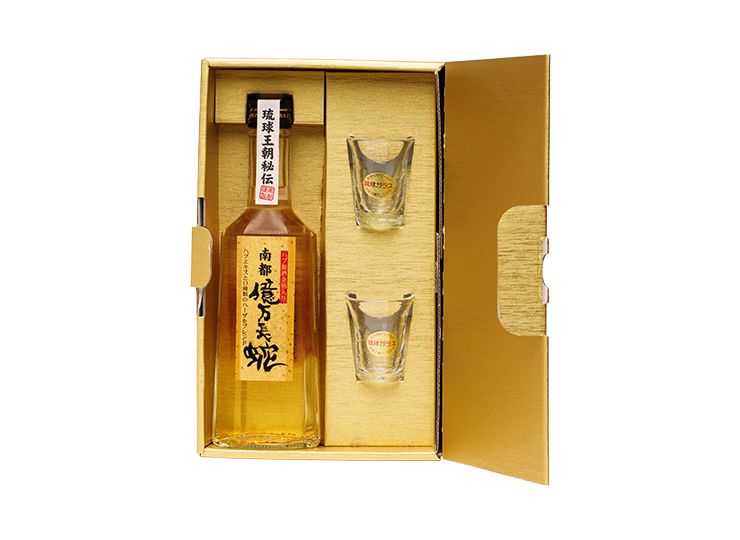 さきたりや限定】南都億万長蛇 金箔入りハブ源酒 & ショットグラス