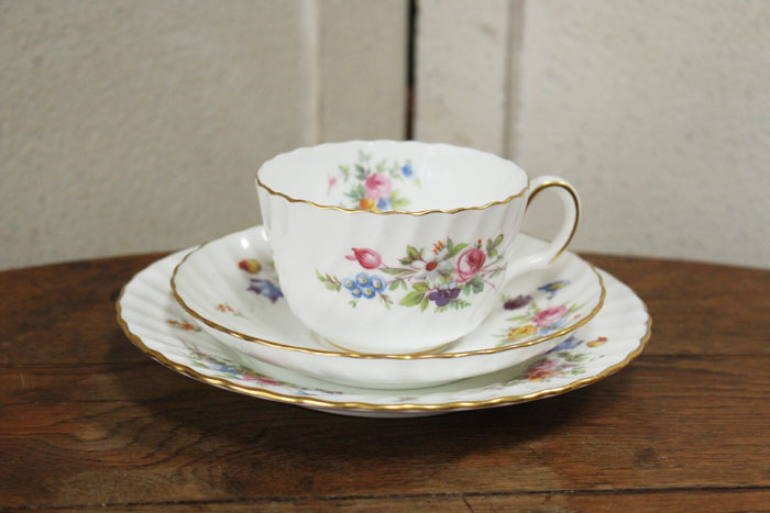 ヴィンテージMINTON社・ティーカップトリオ/MARLOW | 雑貨と