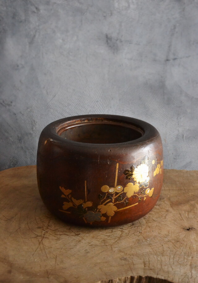 菊蒔絵火鉢 蒔絵手あぶり 鉢カバー 民具 Antique Sam's Collection