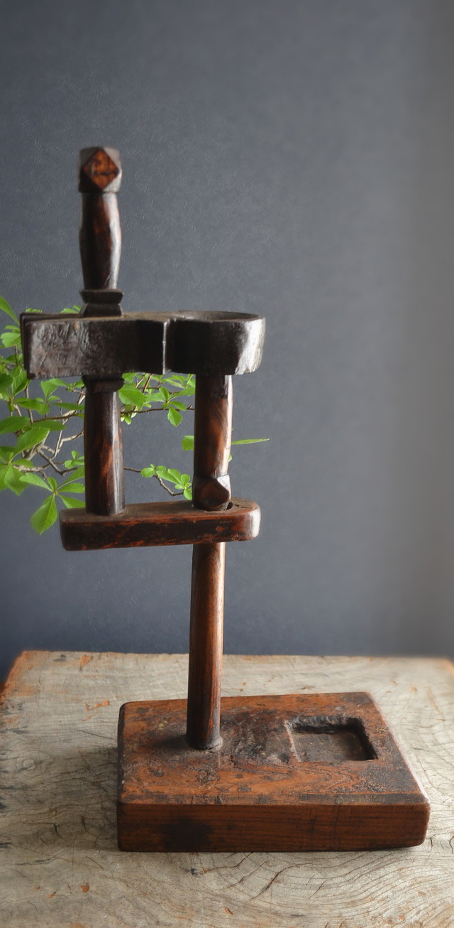 Antique Sam's Collection 李朝燭台