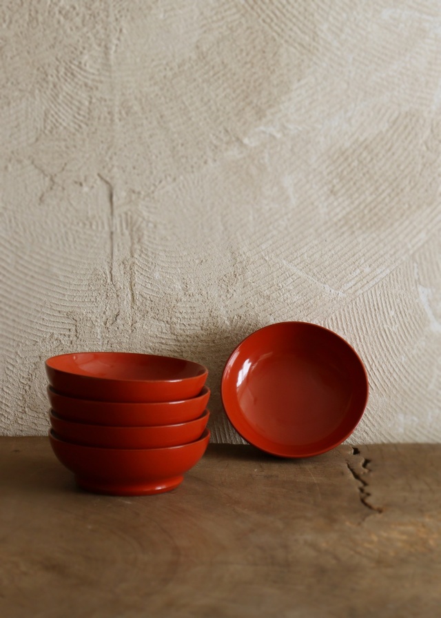 輪島塗 木製漆器 朱塗 銘々皿5枚 輪島塗の童子蒔絵絵変り銘々皿（五客