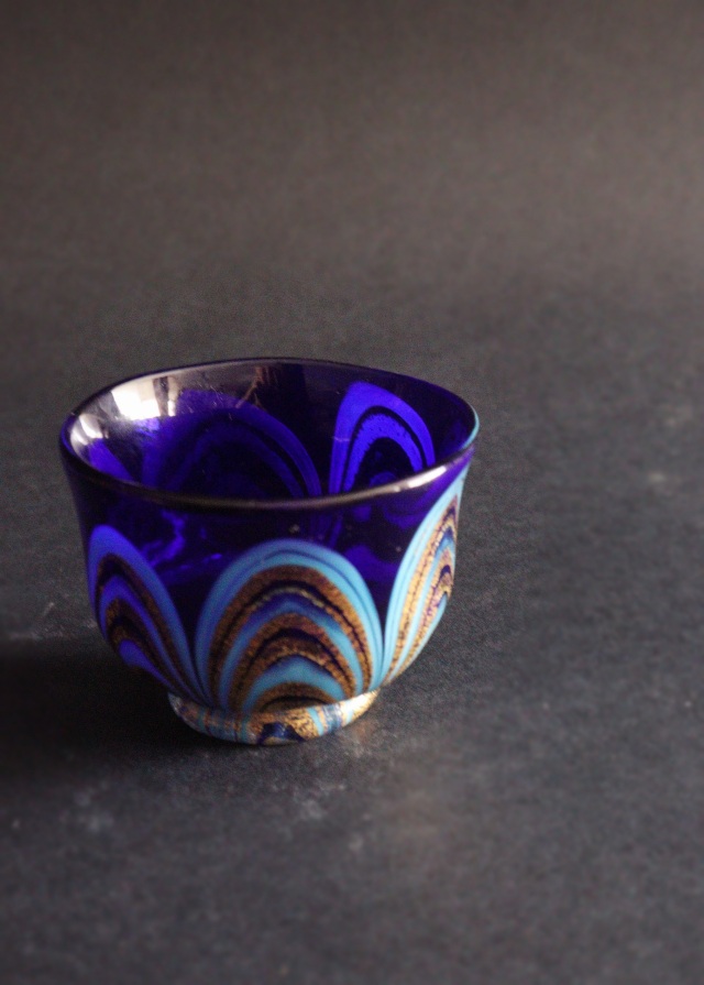 岩田久利作 ガラス盃 ガラス酒器 瑠璃金彩ガラス 酒盃Antique Sam's