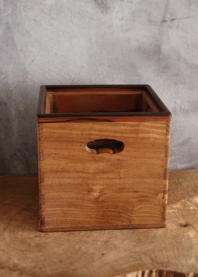 箱火鉢 285mm角 手あぶり 民具 木製火鉢 卓上火鉢 古家具 風炉 民