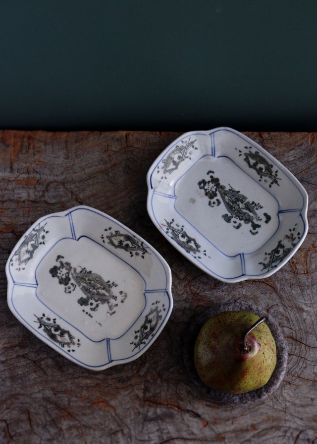 骨董 明治印判皿 鶴亀吉祥図菱皿 変形皿 骨董 明治印判皿 鶴亀吉祥図菱