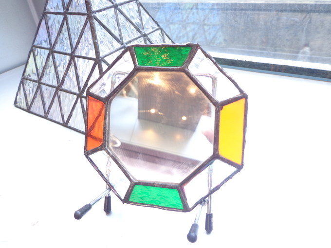 ✨ステンドグラスで鏡作り✨大田市でガラス工芸を体験できる！世界最大