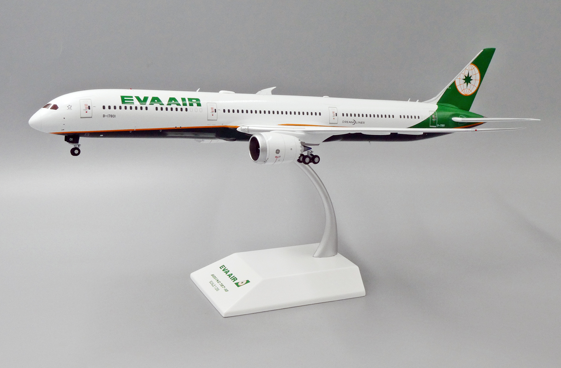 EVA AIR BOEING 787-9 1/200 ダイキャストモデル NG Models Eva