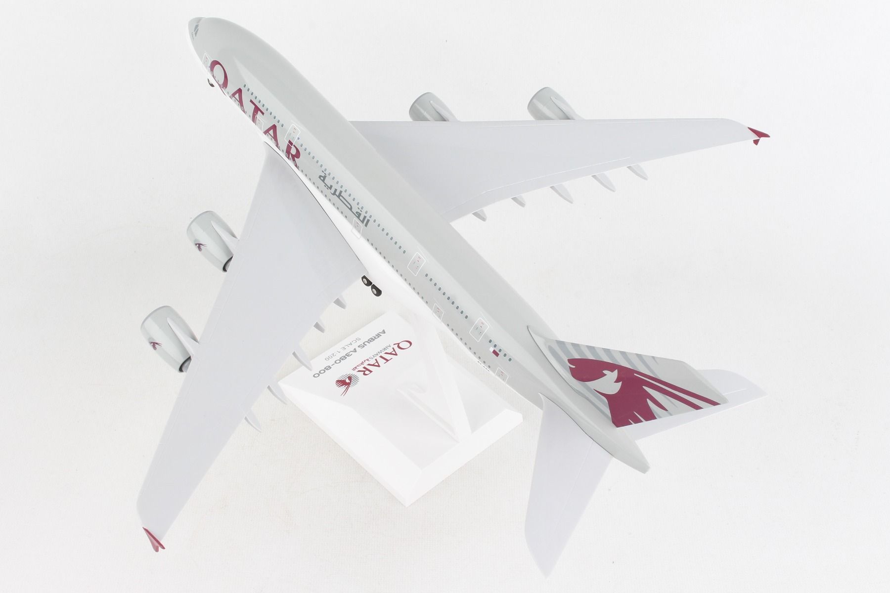 ScaleModelStore.com :: Skymarks 1:200 - SKR1062 - Qatar Airways