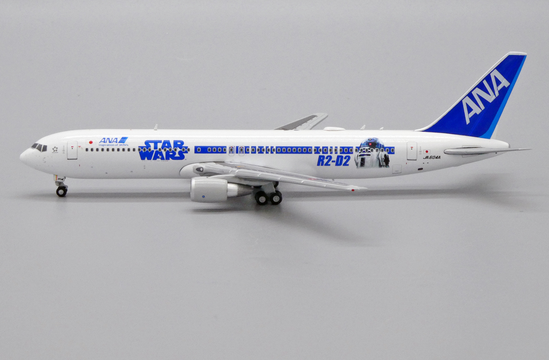 ANA Boeing 767-300F 模型 1:200 Hasegawa 1/200 ANA Boeing 767-300