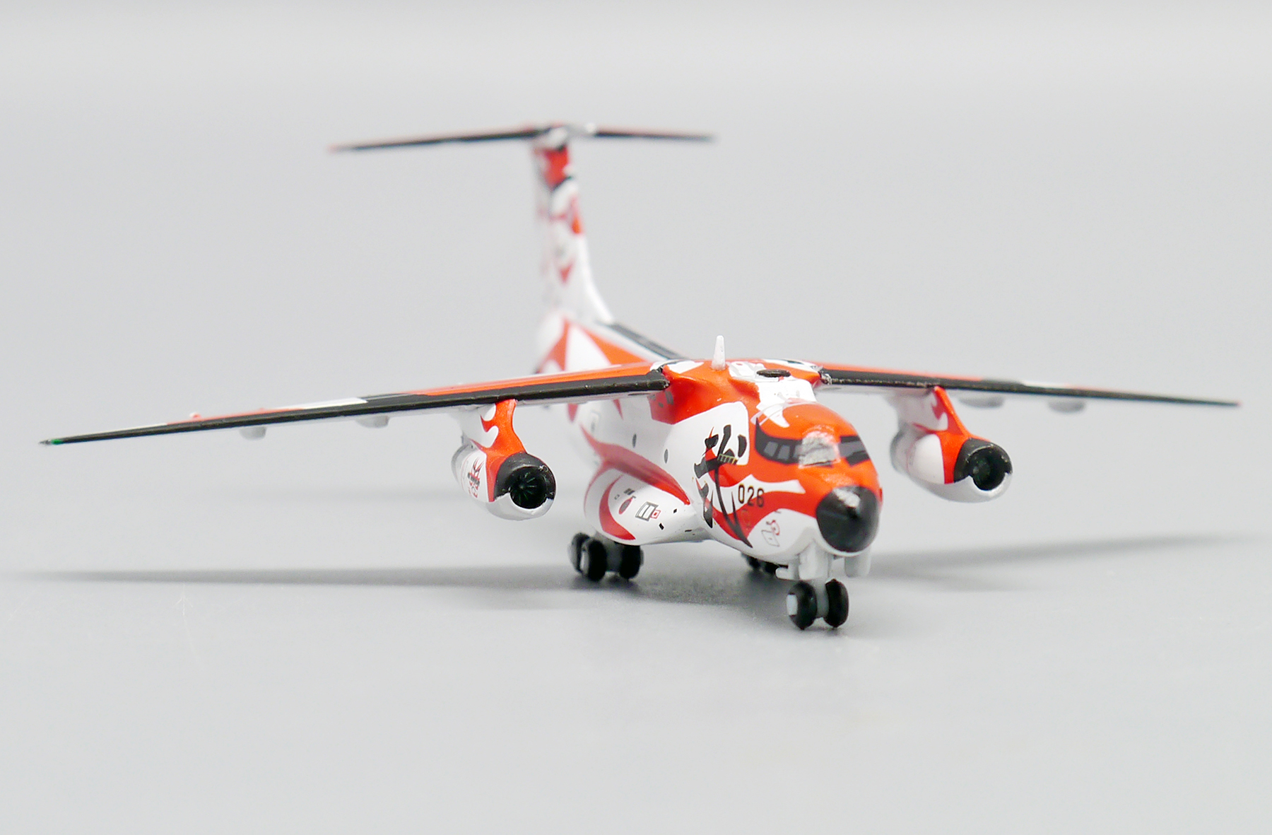 ScaleModelStore.com :: JC Wings 1:400 - LHM4001 - Japan Air Self