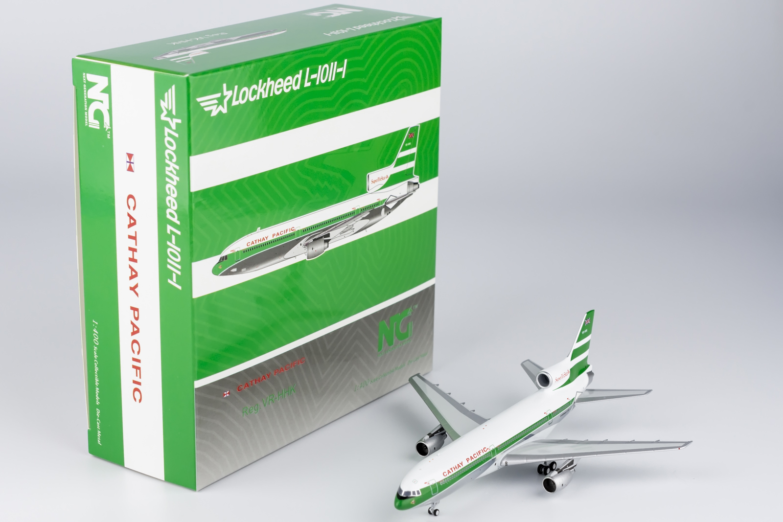 ScaleModelStore.com :: NG Models 1:400 - 31033 - Cathay Pacific