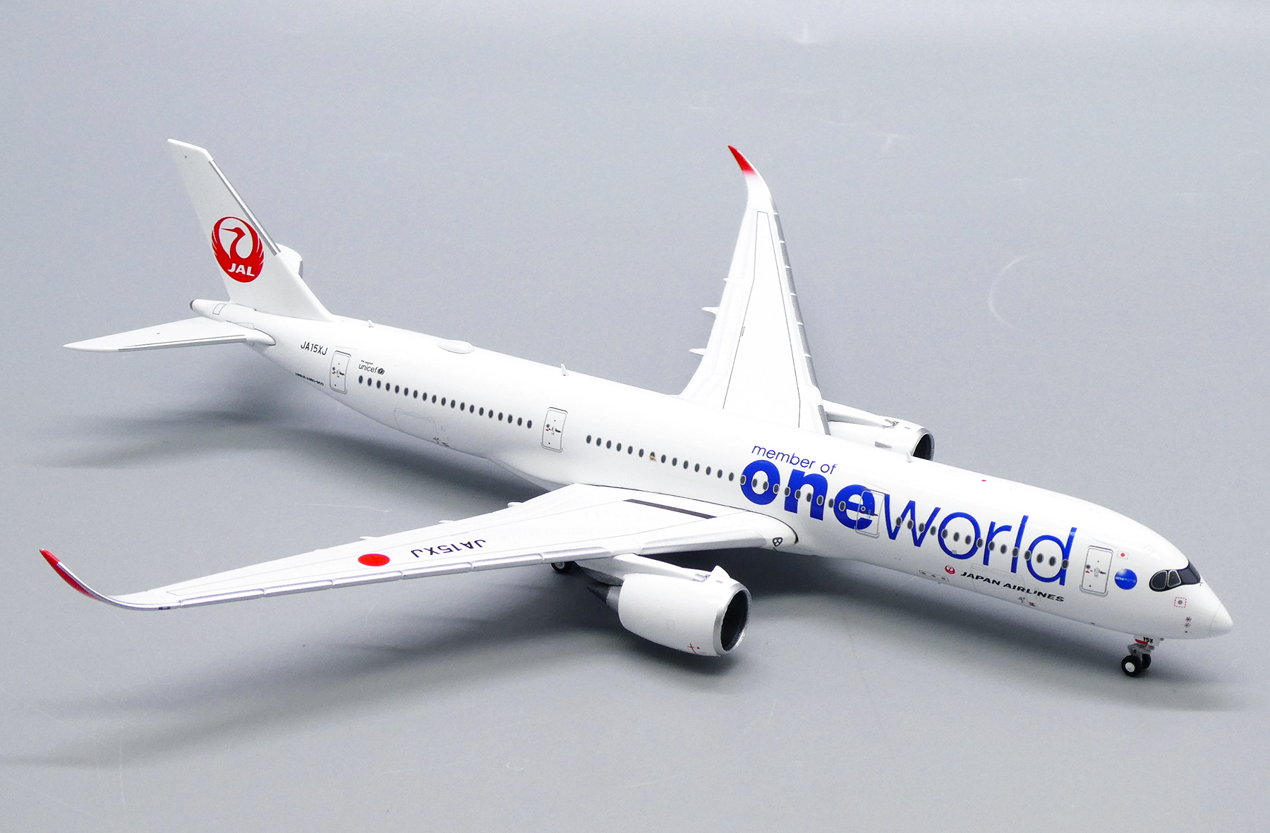 ScaleModelStore.com :: JC Wings 1:400 - SA4003 - Japan Airlines