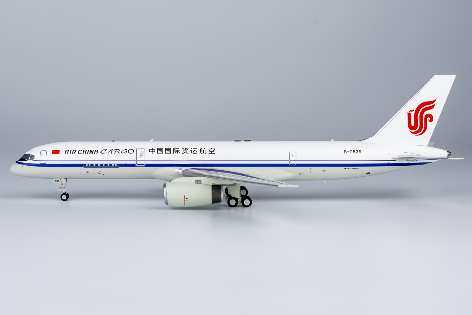 ScaleModelStore.com :: NG Models 1:200 - 42011 - Air China Cargo