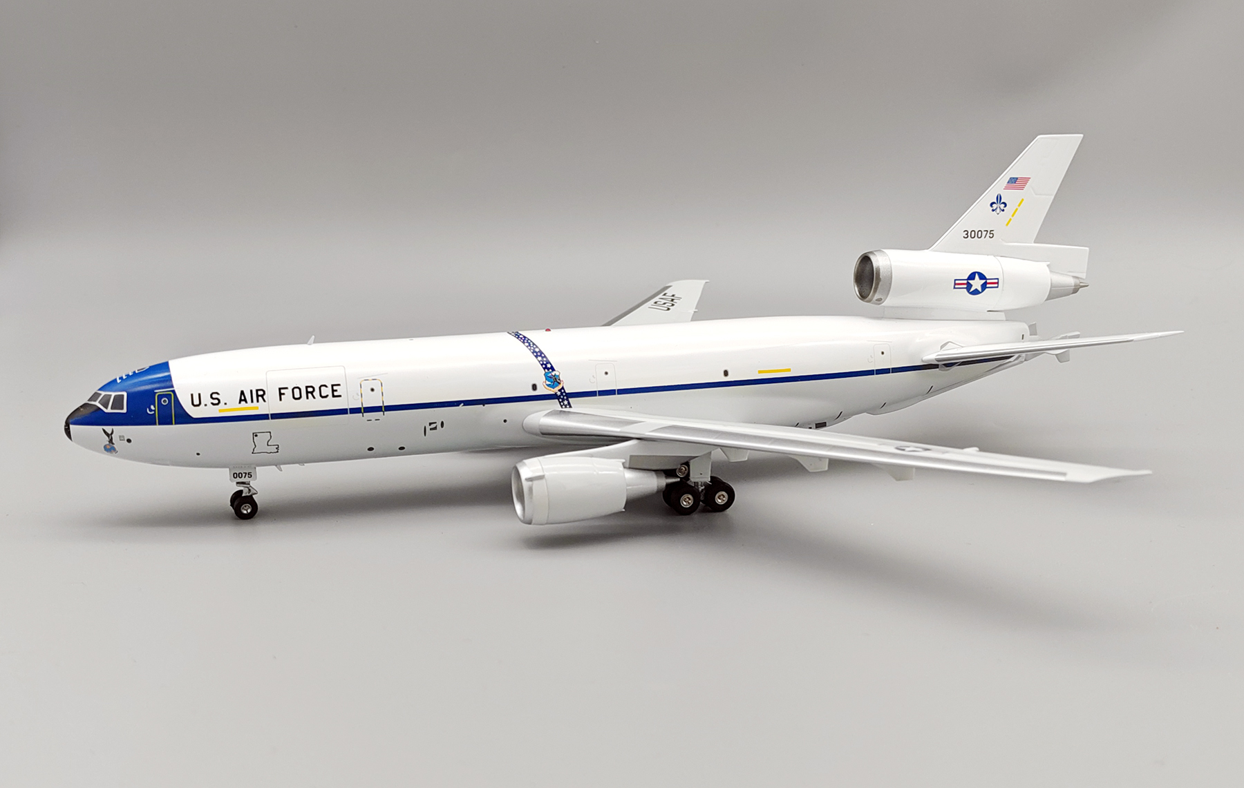 航空機・ヘリコプター INFLIGHT McDonell Douglas KC-10A 1:200