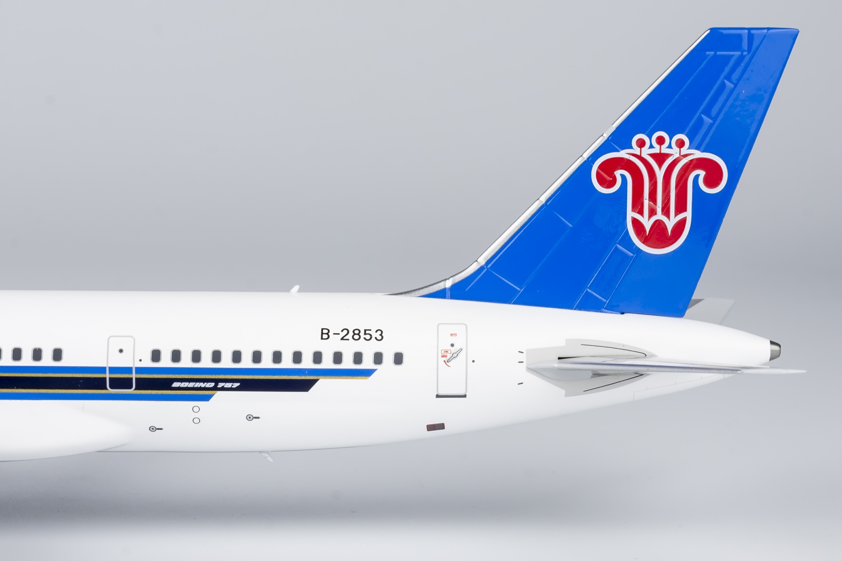ScaleModelStore.com :: NG Models 1:200 - 42016 - China Southern