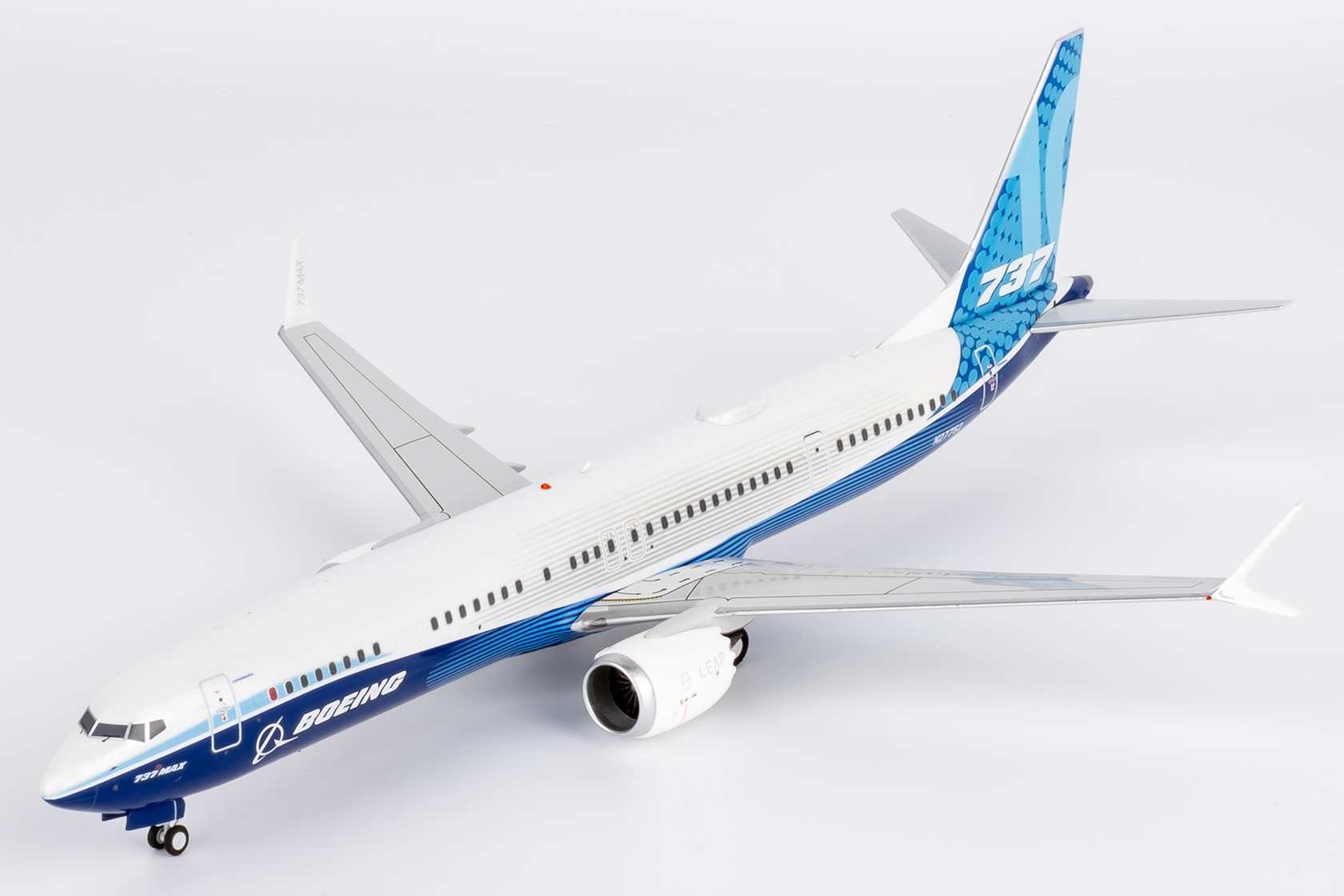 お買い得】Gemini 200 プラモデル 旅客機 ボーイング737 MAX9 お買い得