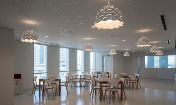 LCシャッターズ / ペンダントライトLouis Poulsen（ルイスポールセン