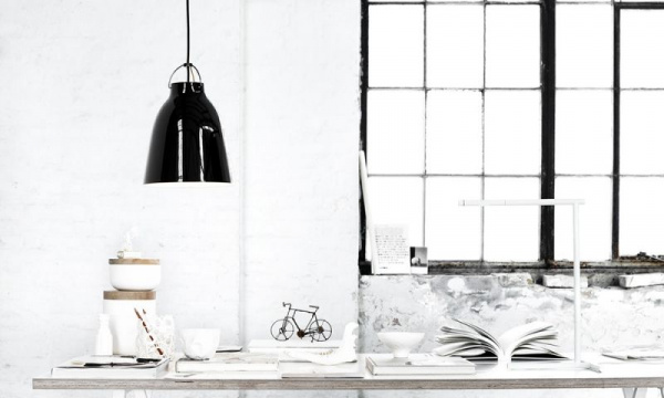 カラヴァッジオ ペンダントライト P2 / ブラックブラックFRITZ HANSEN