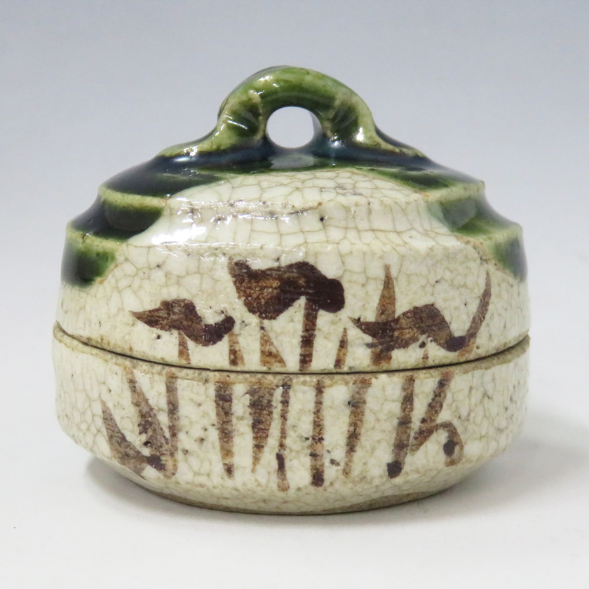 名品❗】江戸時代古織部鉄絵檜垣文様織部釉香合茶道具茶器香道