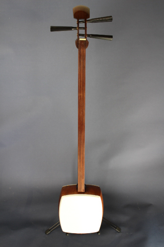 高級 中棹 三味線 花梨 正寸 丸打胴 和楽器 民謡 治唄 ハード