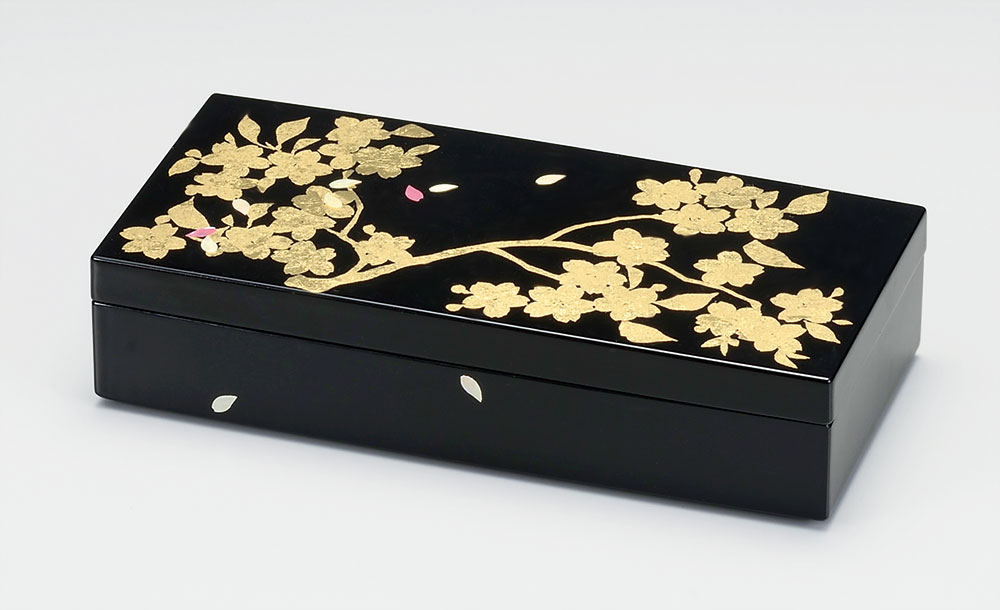 洋金箔 金色花模様の漆器文箱 金色の工芸品特集 || 伝統