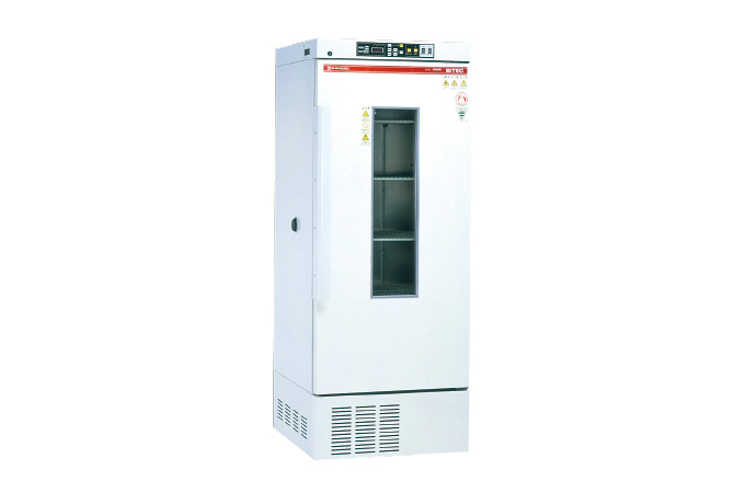 低温インキュベータ（大容量） | 株式会社島津理化