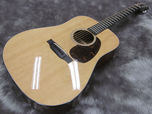 Martinカスタムショップ】CTM ​D-18 ​Quilted ​Mahoganyが入荷
