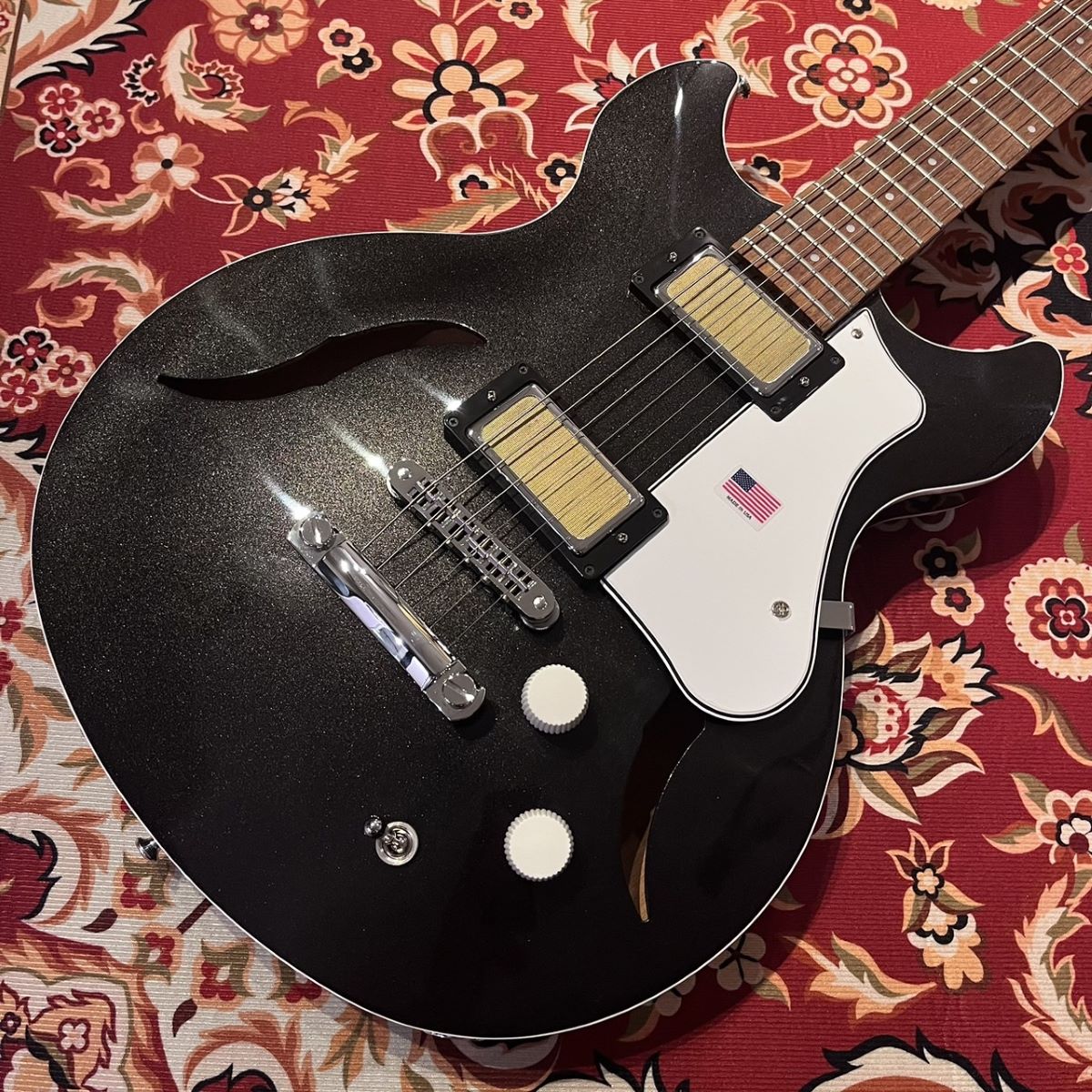 入荷情報】”ビザールなギター”が大量入荷！一挙ご紹介！｜島村楽器