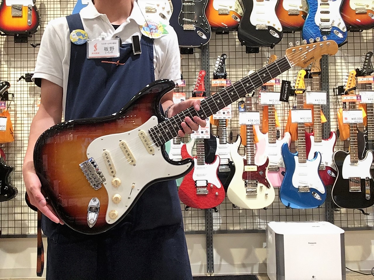 HISTORY CZ-SV 国産ストラトタイプ 限定カラー エレキギター】HISTORY