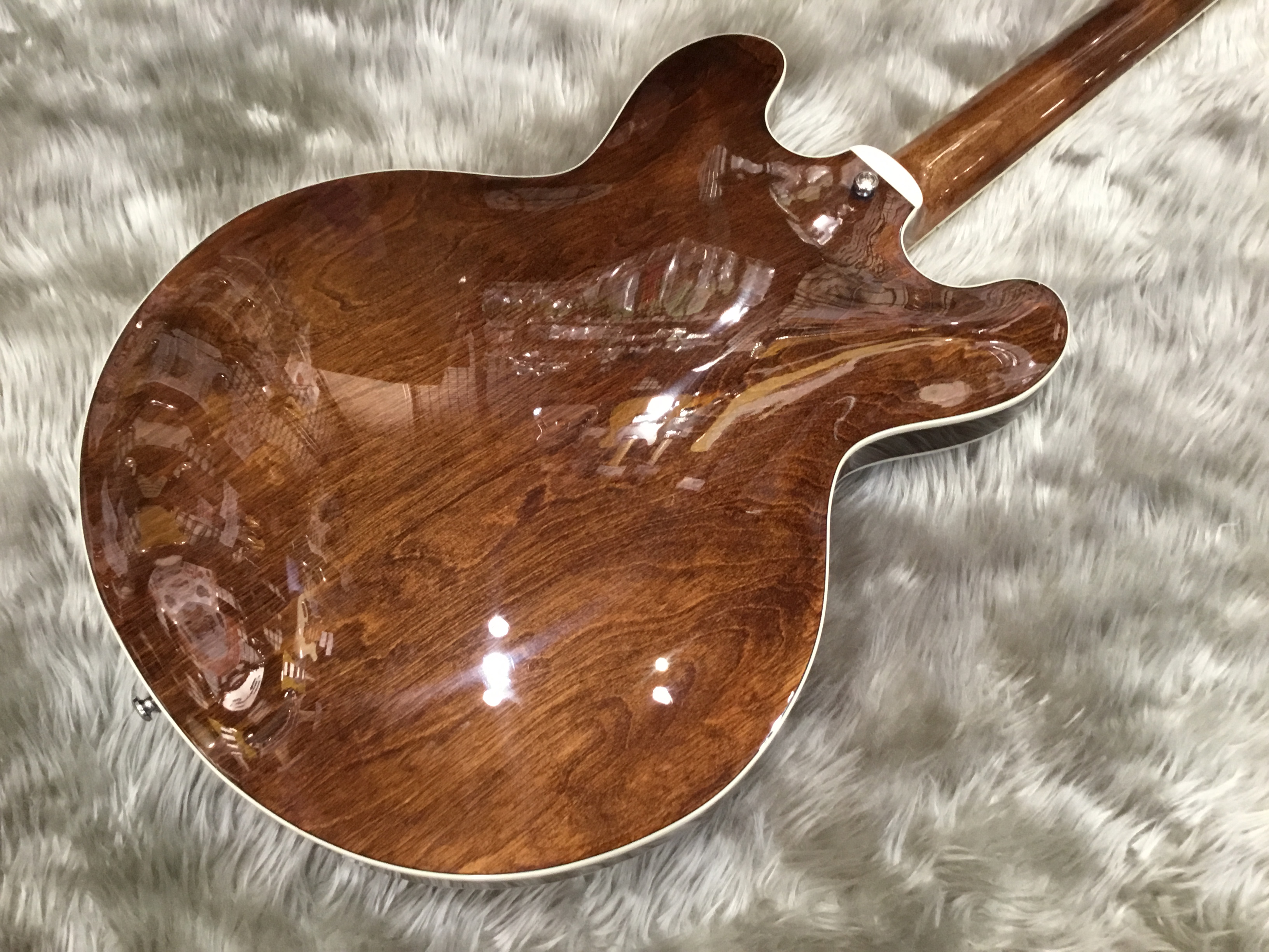 注目のエレキギター SeventySeven EXRUBATO-STD-JT｜島村楽器 イオン