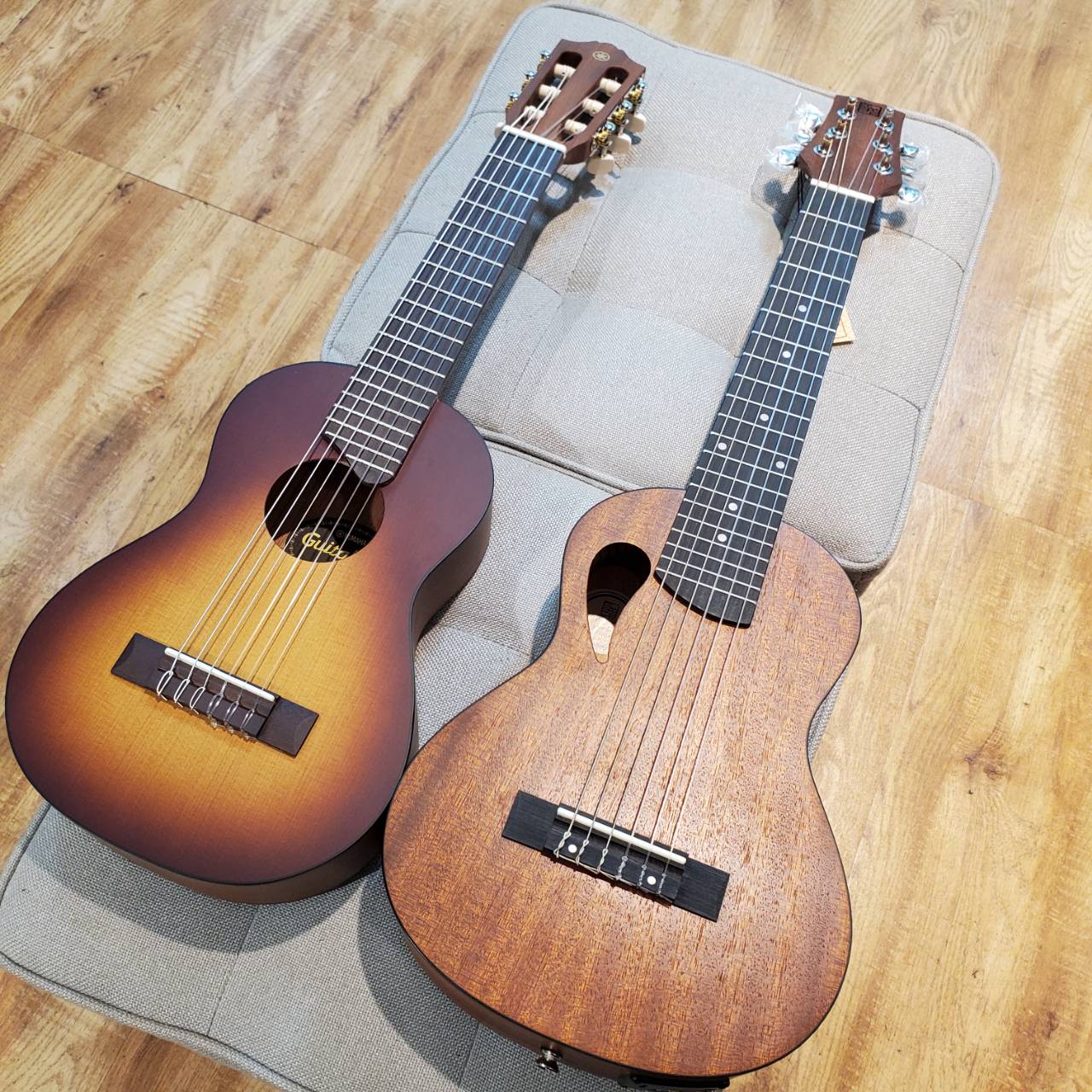 音音（おとおと）プチギター OT-GP1M/e /NTMとYAMAHA(ヤマハ)GL1を比較