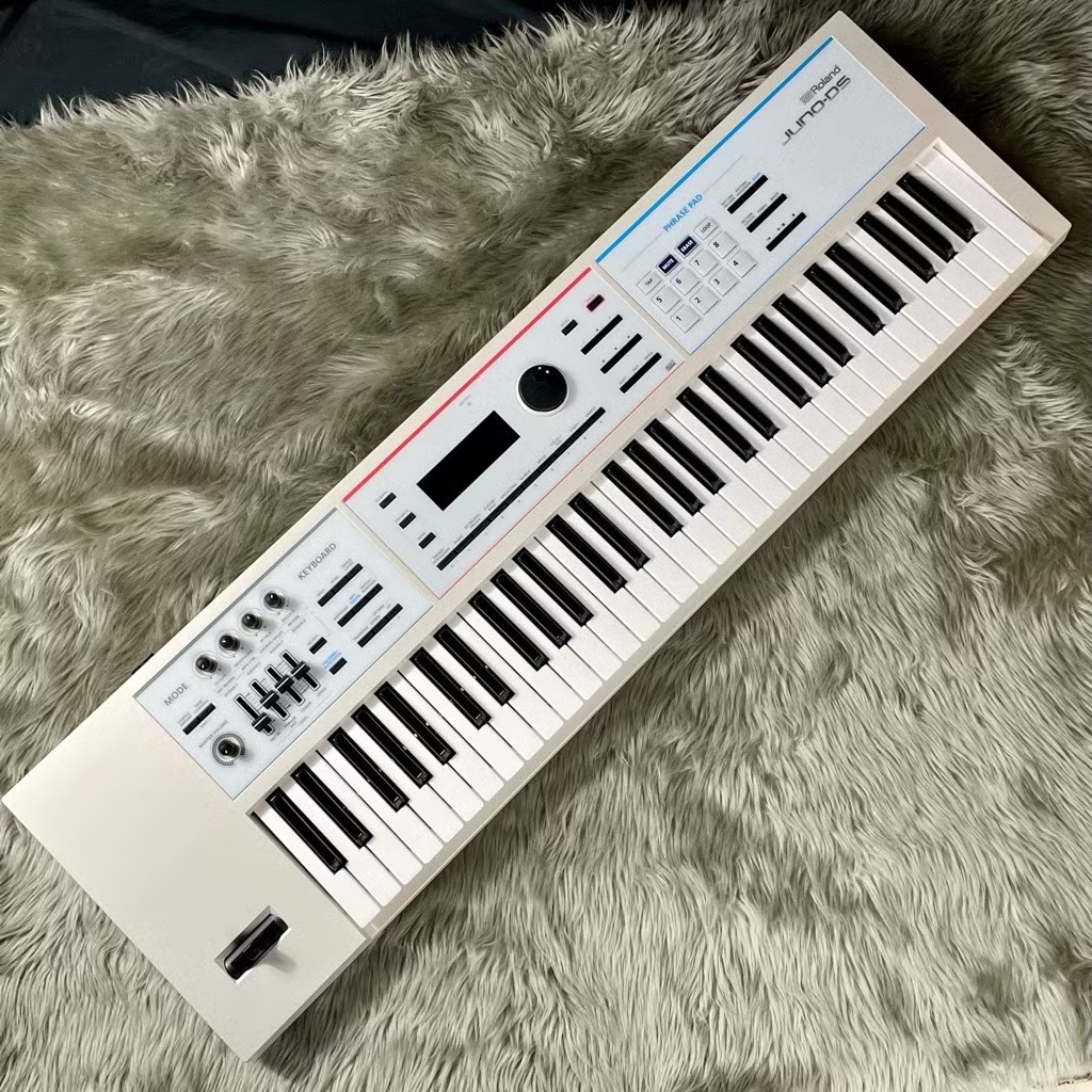 新旧】JUNO-DとJUNO-DSを店頭で弾き比べできます！【61鍵】｜島村楽器