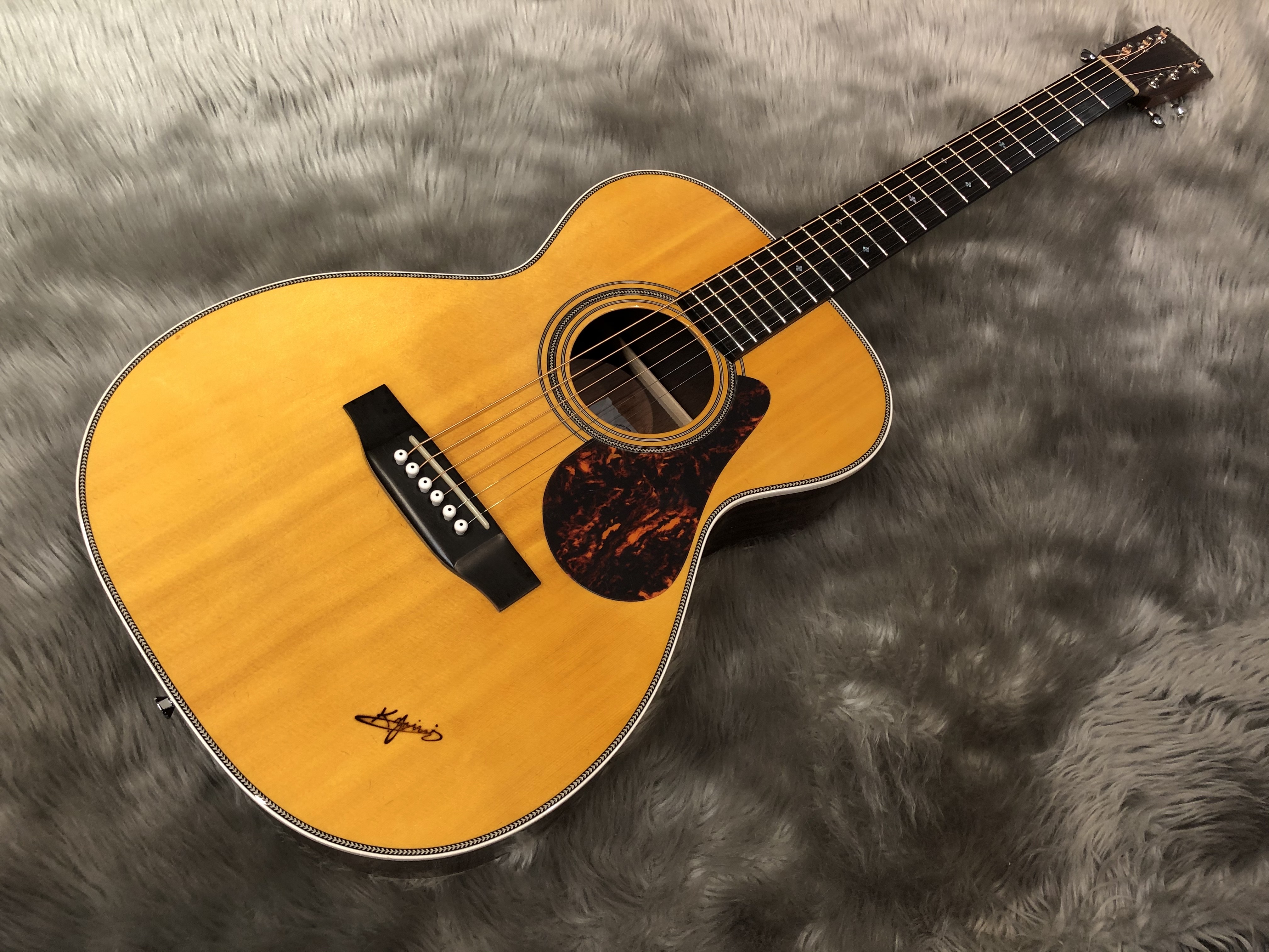 K.Yairi アコースティックギター期間限定展示中！｜島村楽器 イオン