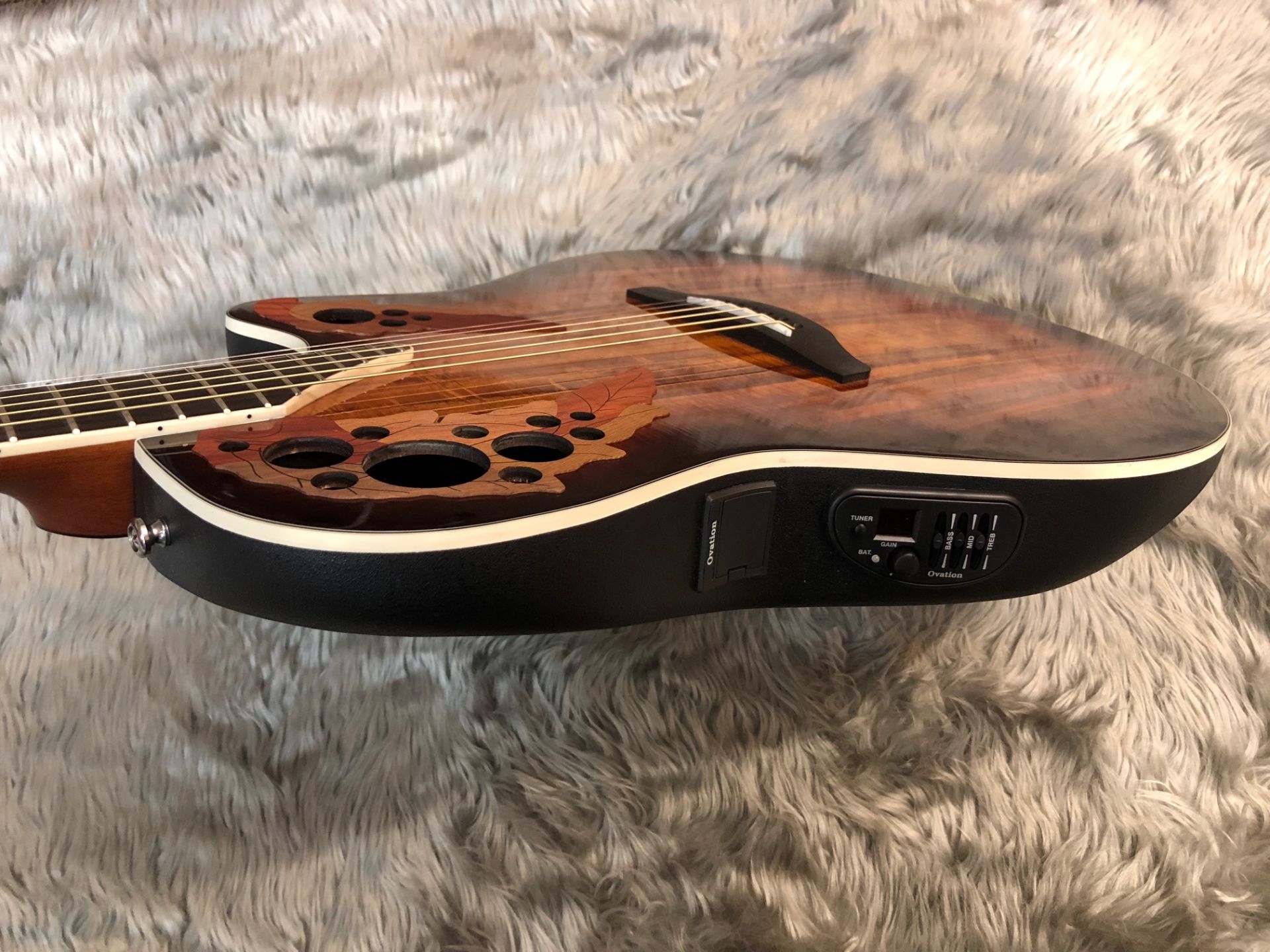 オベーションギター3機種新入荷しました！｜島村楽器 仙台泉