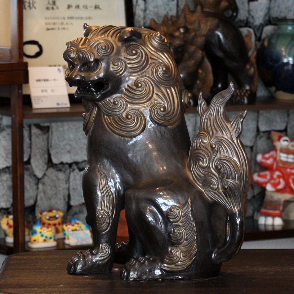 琉球 シーサー 獅子置物 魔除け 古美術 骨董 シーサー 獅子 漆喰 置物