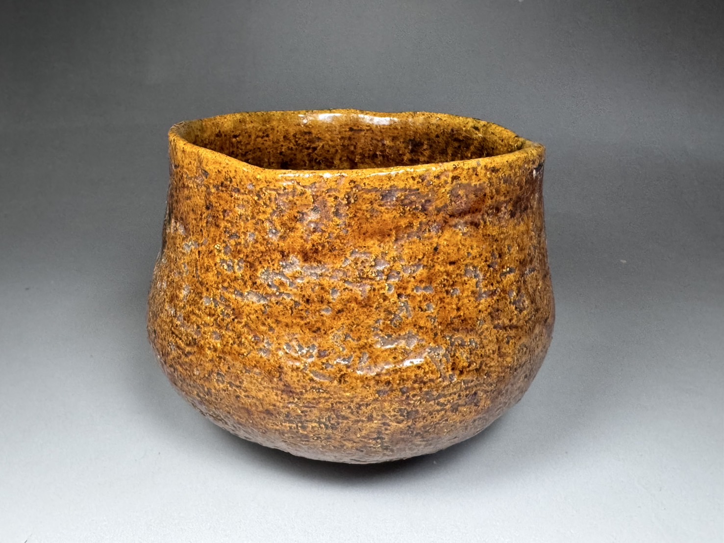 四代 大樋長左衛門 (勘兵衛・土庵) 造 茶碗 / 九世 大樋長左衛門 (陶土