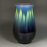 ジ*ン様 ♢韓国陶芸界 の至宝 人間文化財 柳海剛作 高麗青磁 盤口形 瓶