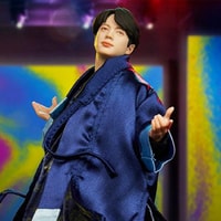 Jin BTS Idol Collection Deluxe Statue | Sideshow Collectibles