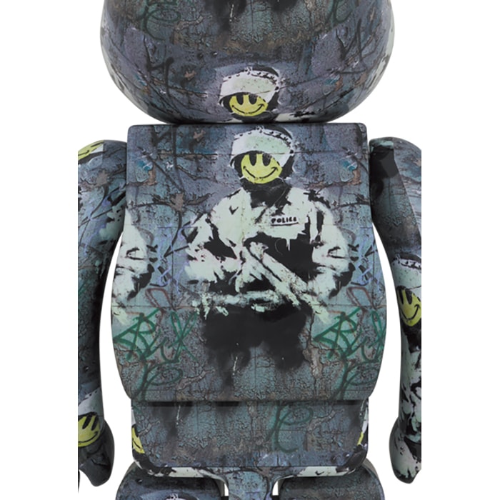 Be@rbrick Riot Cop 1000％ Figure by Medicom | Sideshow Collectibles