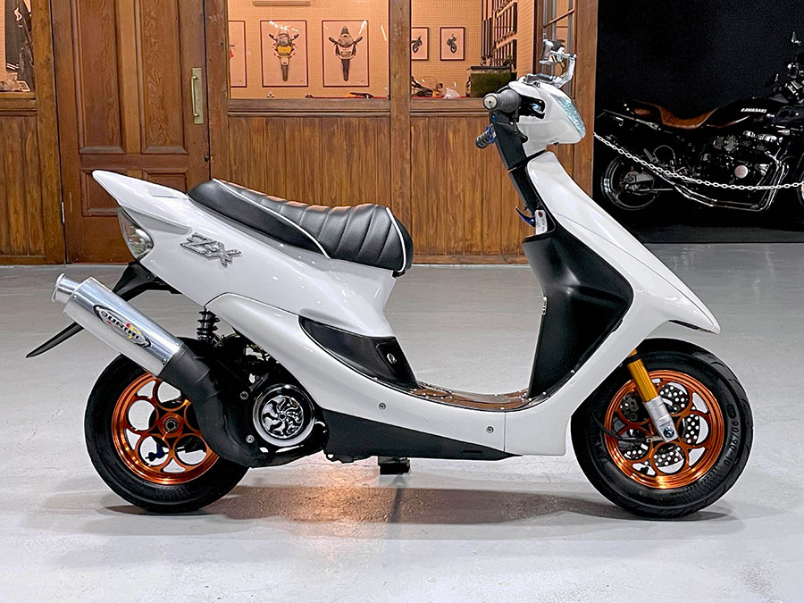 HONDA Dio ZX AF35 – 京都のバイクショップSPEC-M（スペックエム