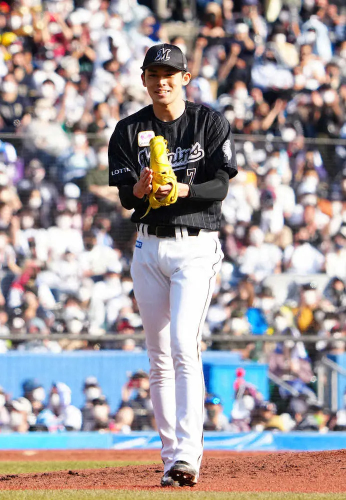 ロッテ佐々木朗希が最年少での完全試合達成 史上16人目 13者連続Kは
