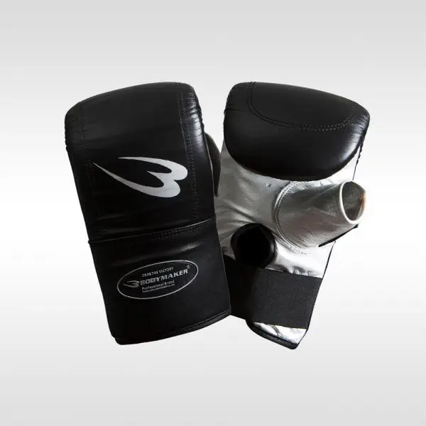 値下げ【美品】BODY DESIGN サンドバッグ +ZHENGTUグローブ 値下げ【美