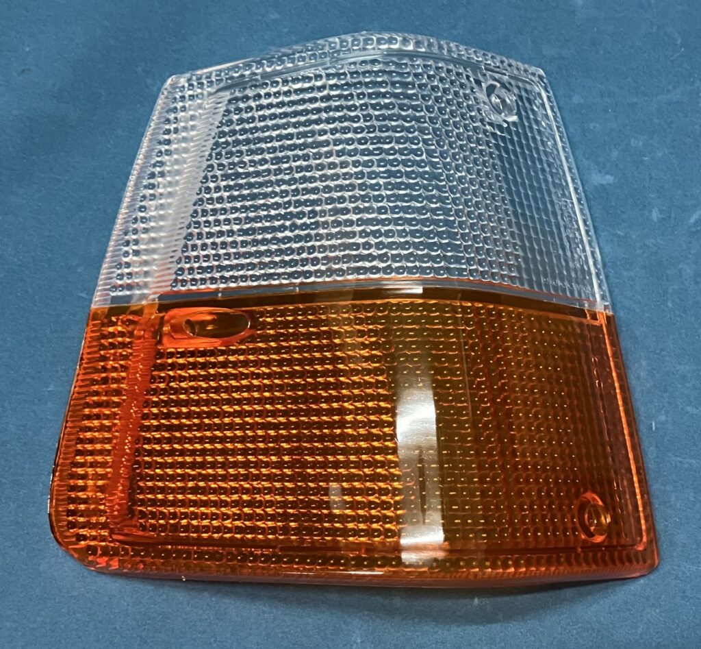 新発売]240用フロントコーナーレンズ | Volvo Parts SRIQ ボルボパーツ