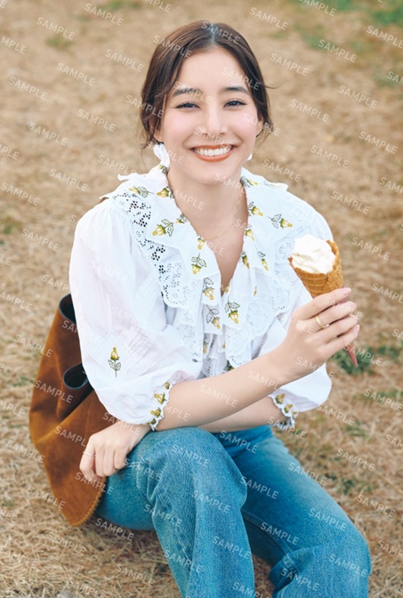 新木優子オフィシャルカレンダー2026.4-2027.3 | SDP