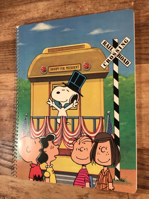 Plymouth Peanuts Snoopy “For President” Theme Book スヌーピー