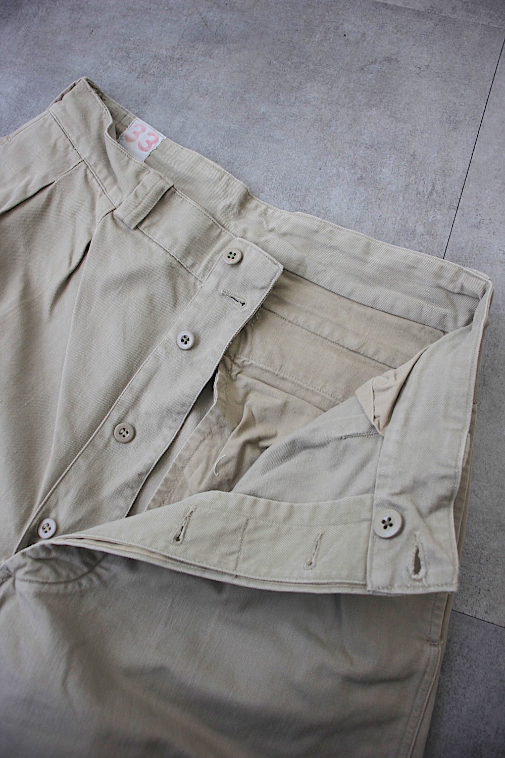 名作French Army M-52 尿素ボタン 60s 名作French Army M-52 尿素